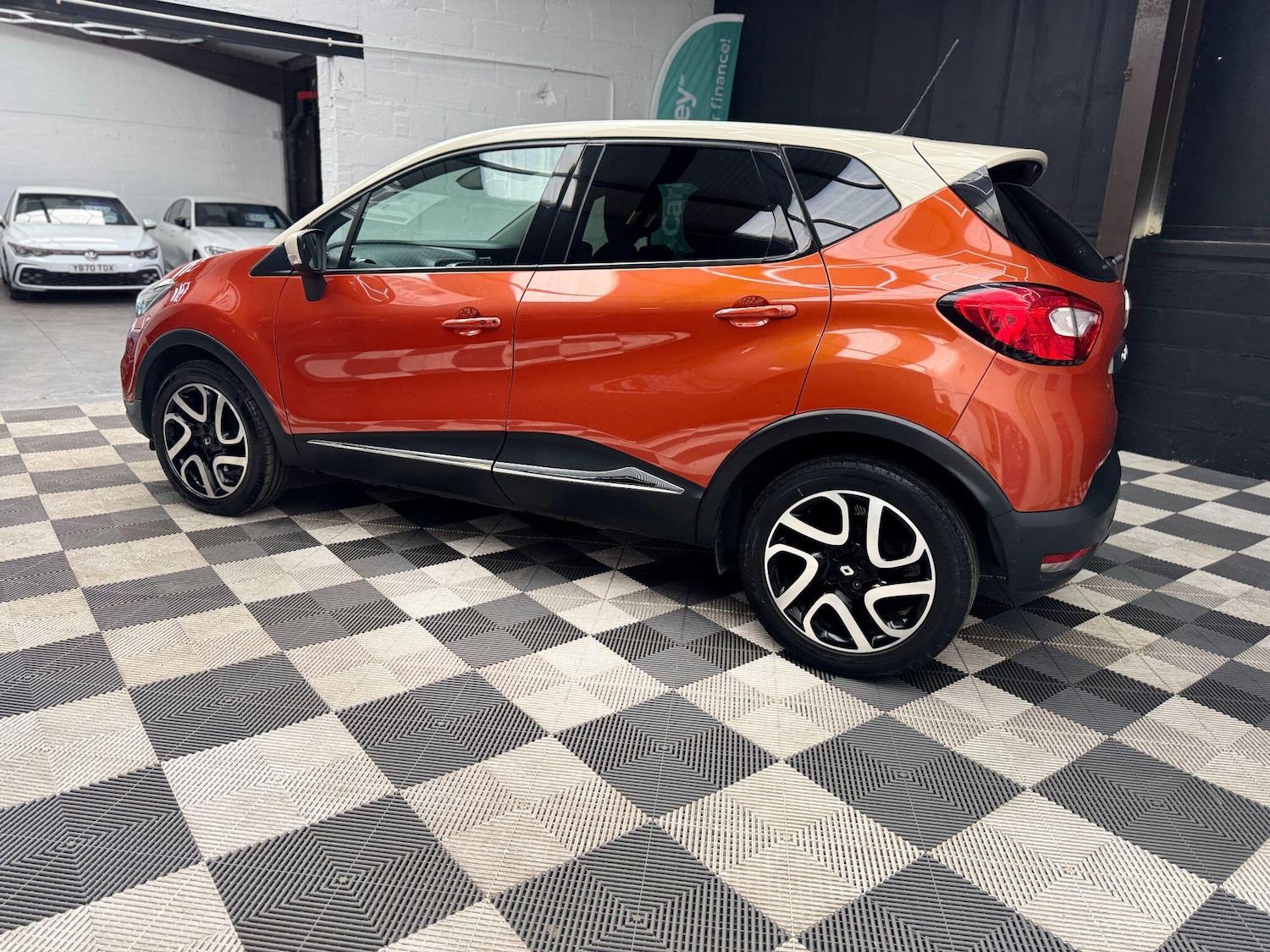 Used Renault Captur 2014 for sale - 77838767: Photo 55