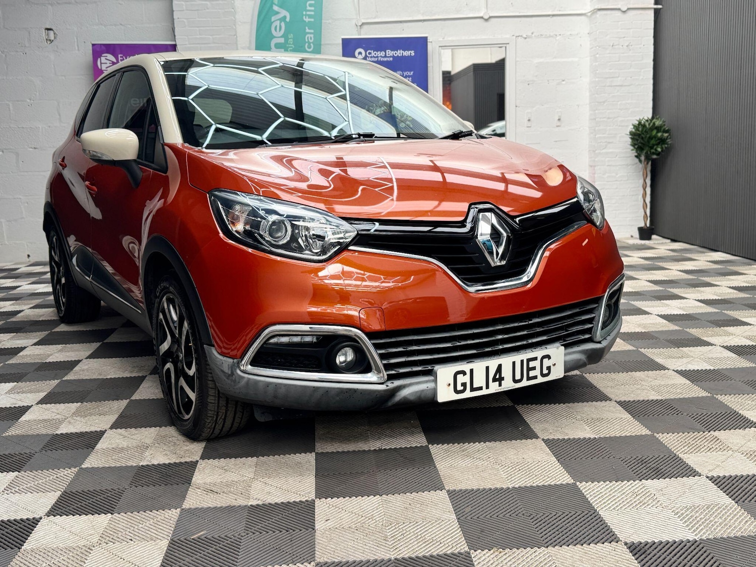 Used Renault Captur 2014 for sale - 77838767: Photo 9