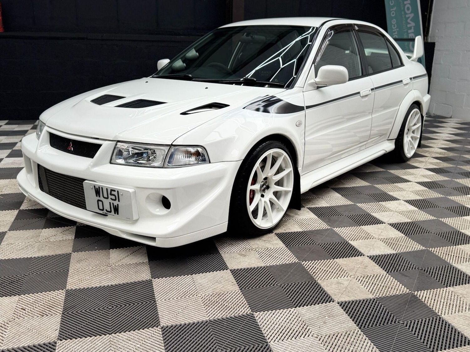 Used Mitsubishi Lancer 2001 for sale - 77878051: Photo 17