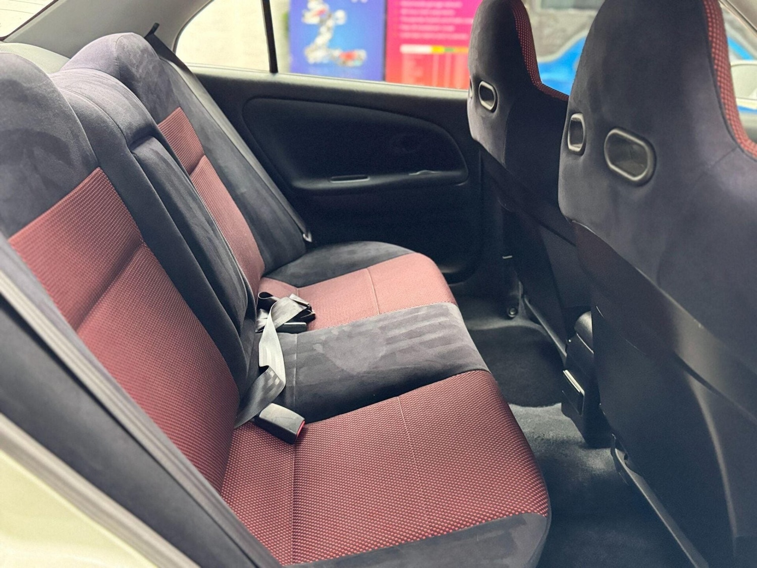 Used Mitsubishi Lancer 2001 for sale - 77878051: Photo 43