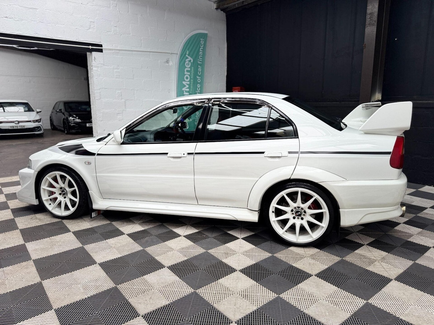 Used Mitsubishi Lancer 2001 for sale - 77878051: Photo 70