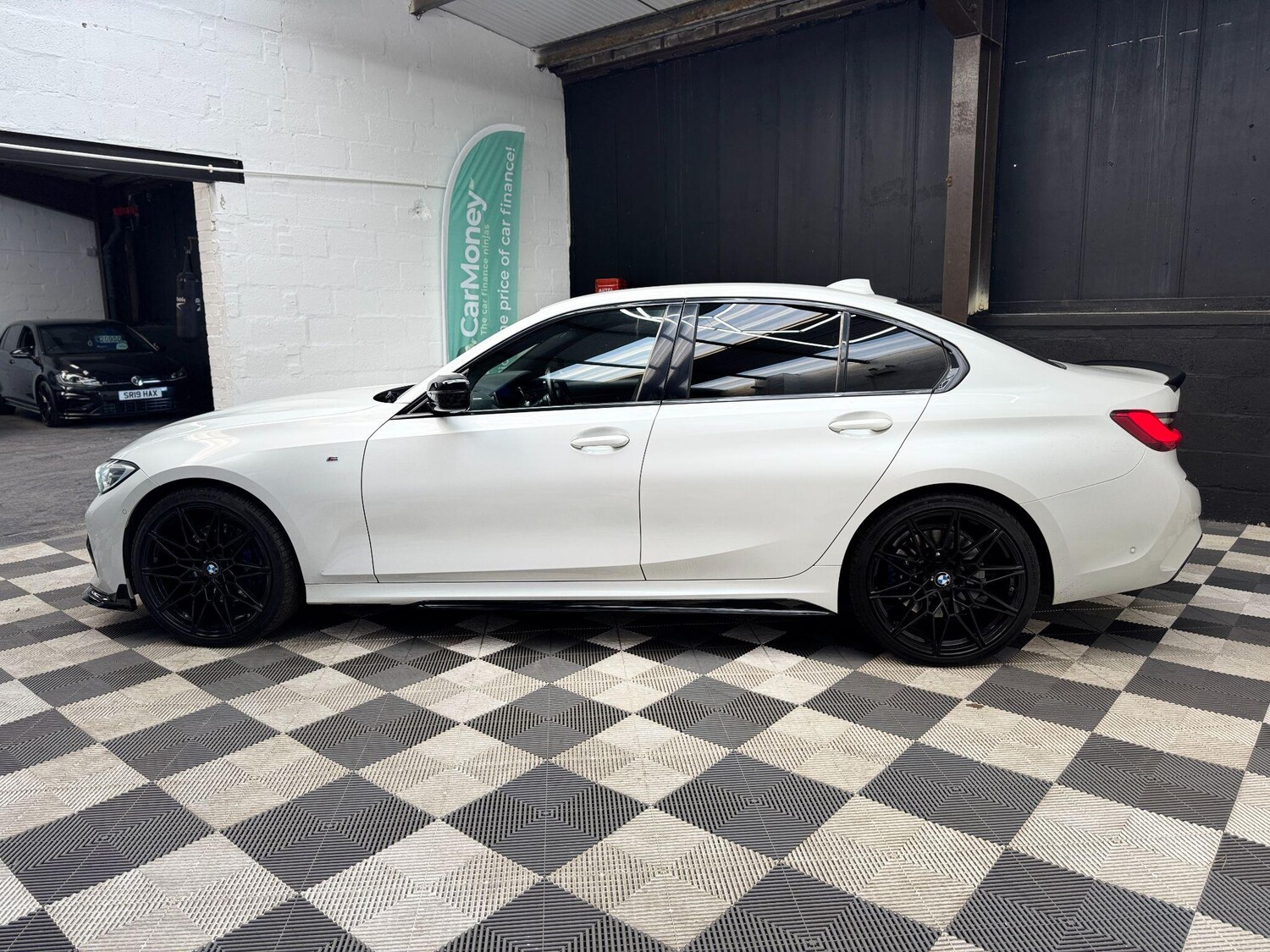 Used BMW 3 Series 2020 for sale - 77611624: Photo 13