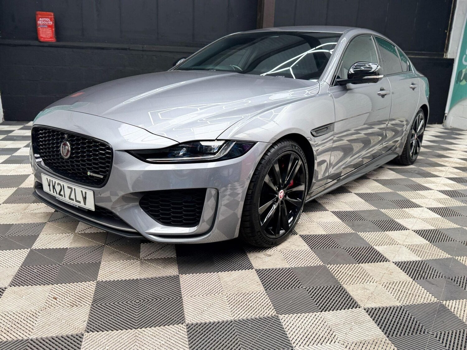 Used Jaguar XE 2021 for sale - 77878015: Photo 13