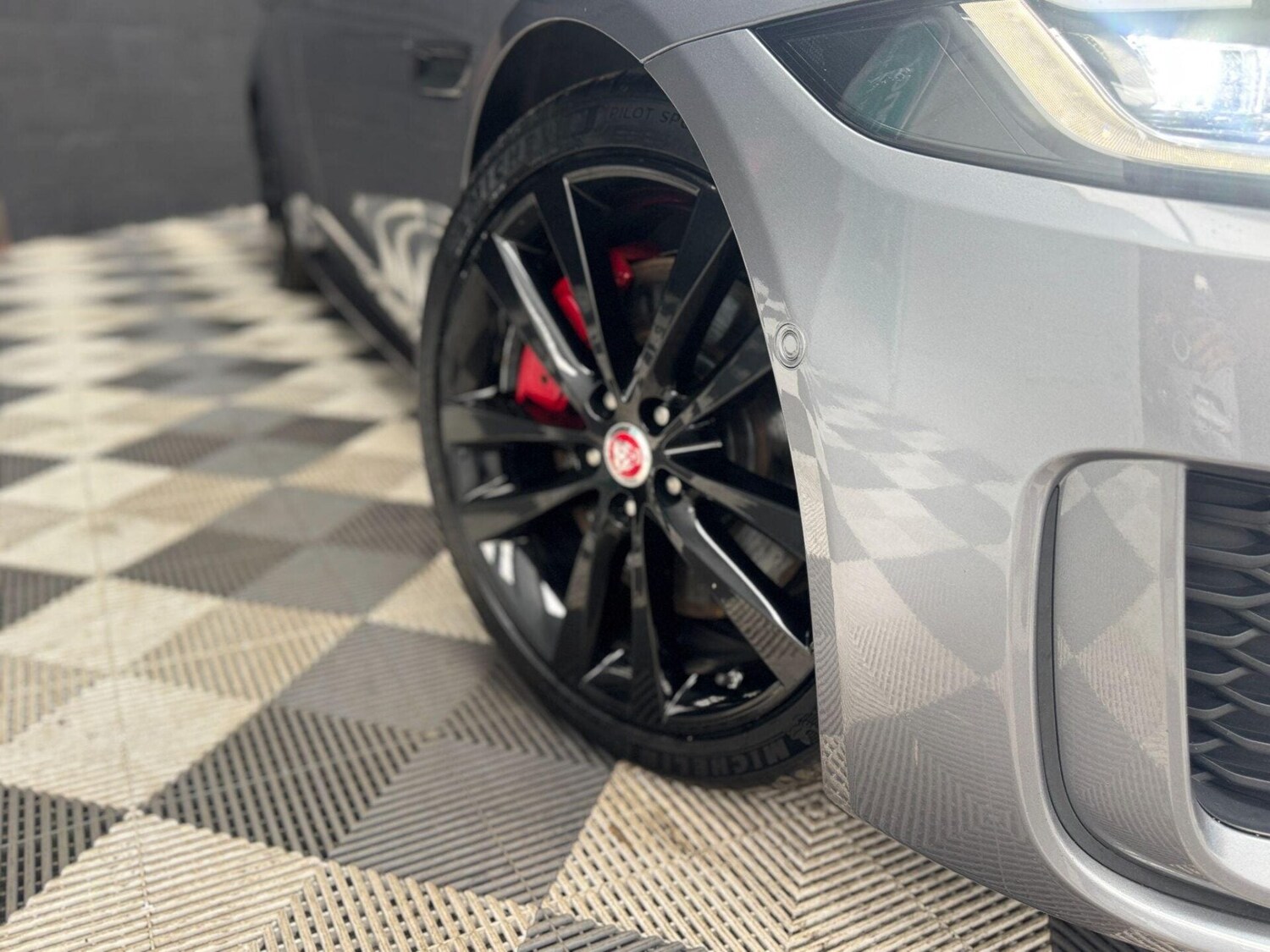 Used Jaguar XE 2021 for sale - 77878015: Photo 35