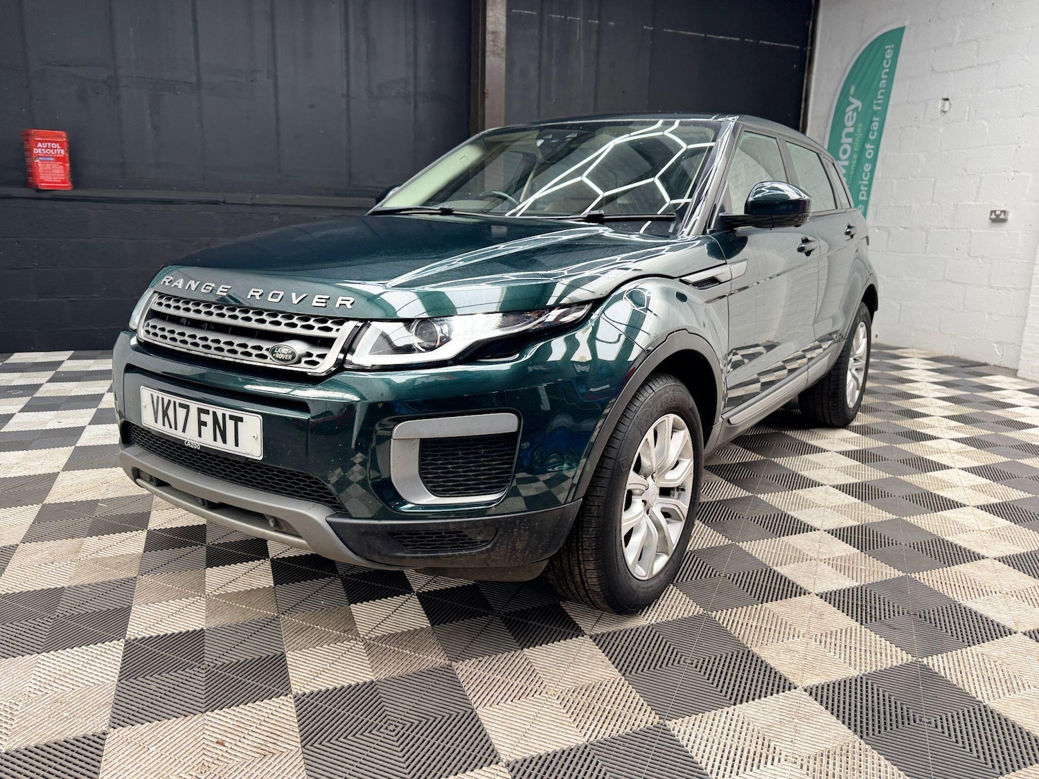Used Land Rover Range Rover Evoque 2017 for sale - 77612276: Photo 15
