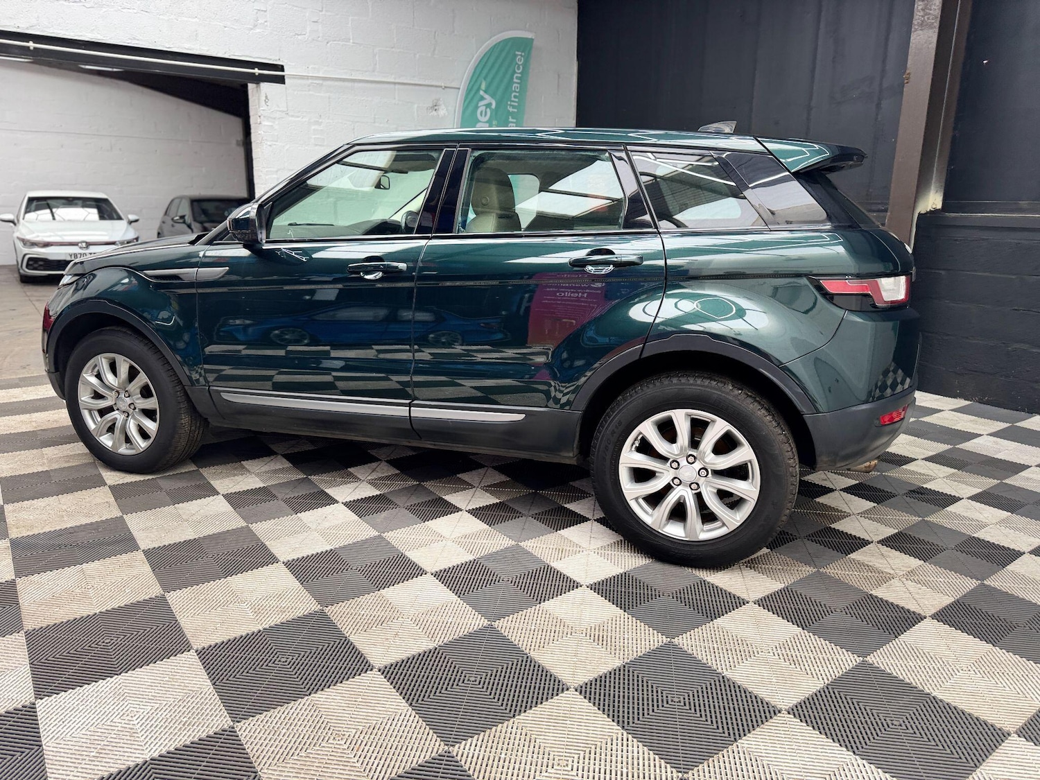 Used Land Rover Range Rover Evoque 2017 for sale - 77612276: Photo 20