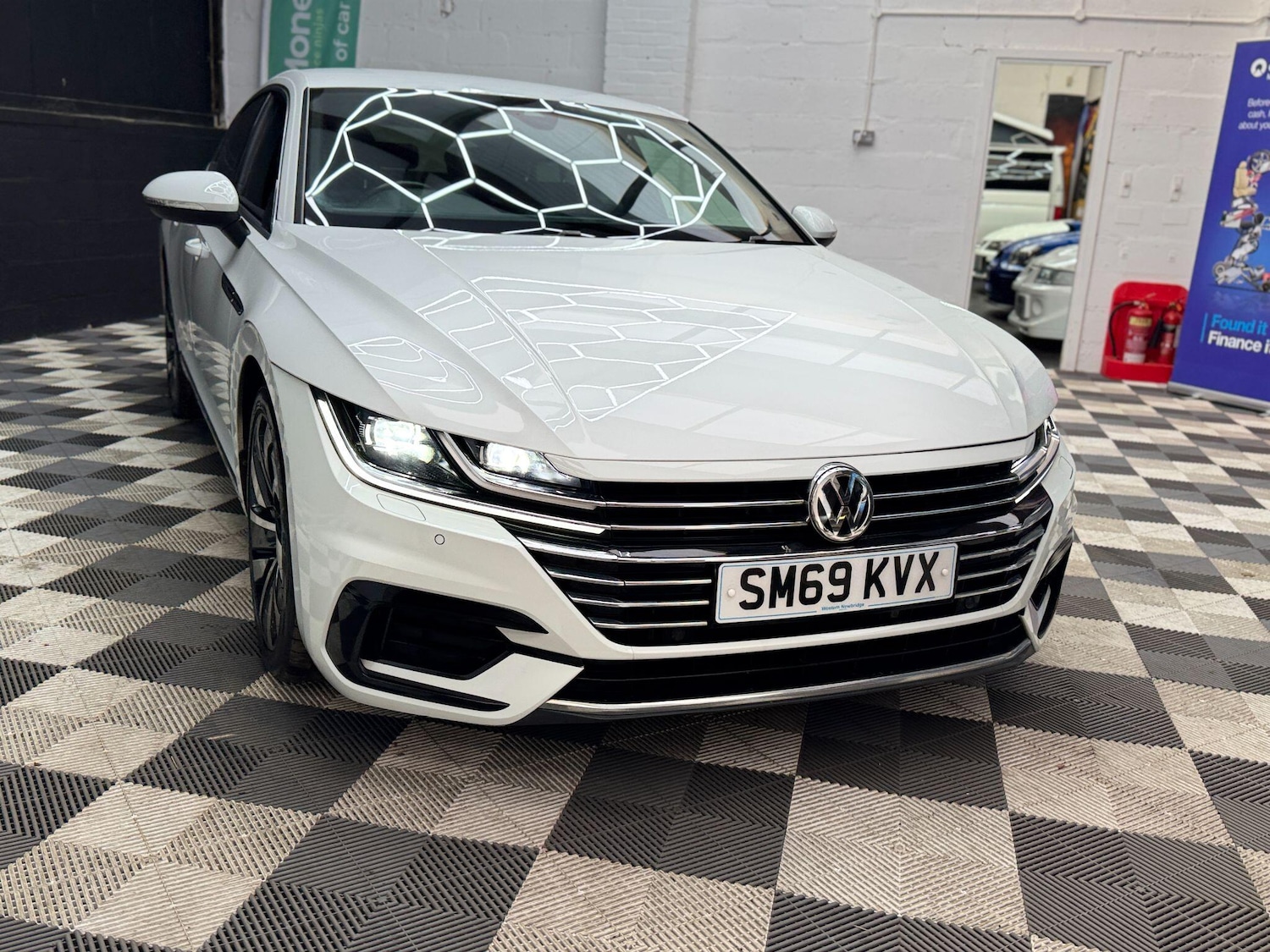 Used Volkswagen Arteon 2019 for sale - 77611418: Photo 2