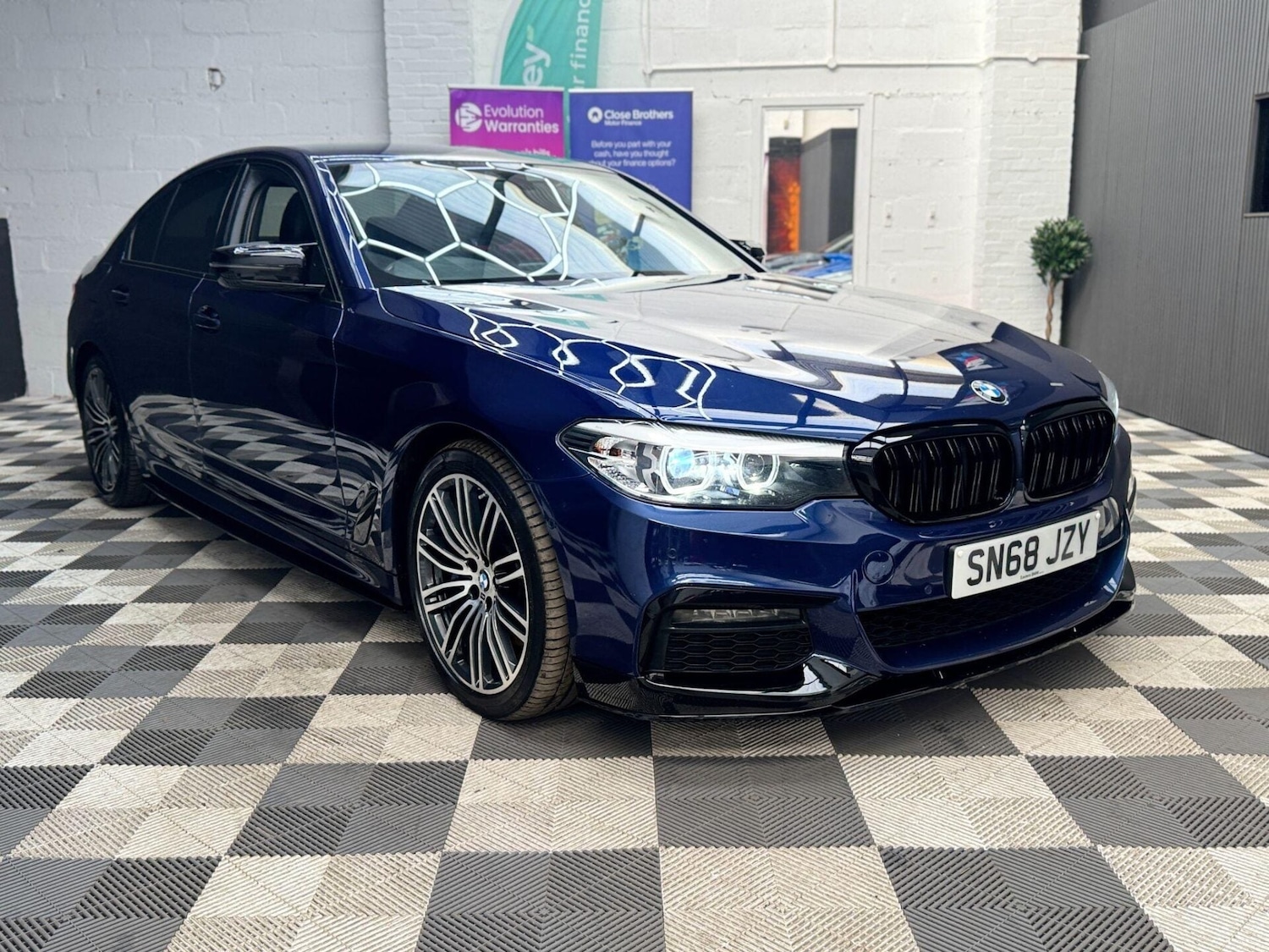 Used BMW 5 Series 2019 for sale - 77878038: Photo 10