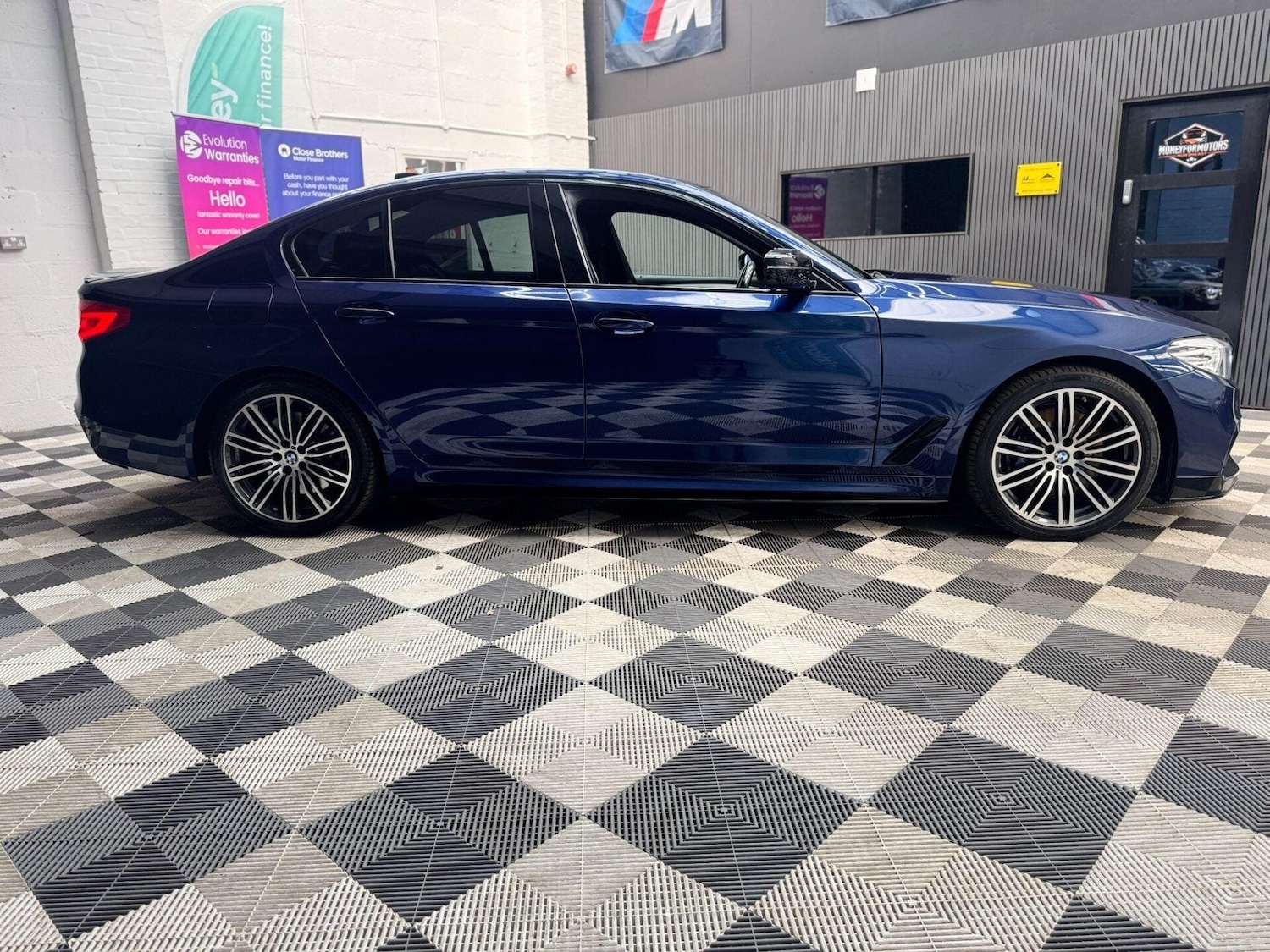 Used BMW 5 Series 2019 for sale - 77878038: Photo 21