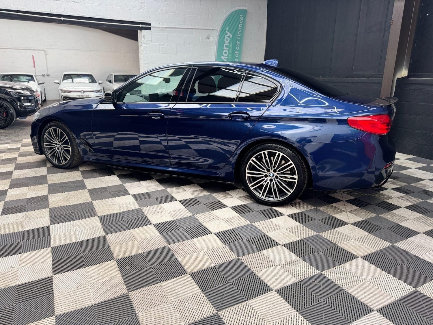 Used BMW 5 Series 2019 for sale - 77878038: Photo 4