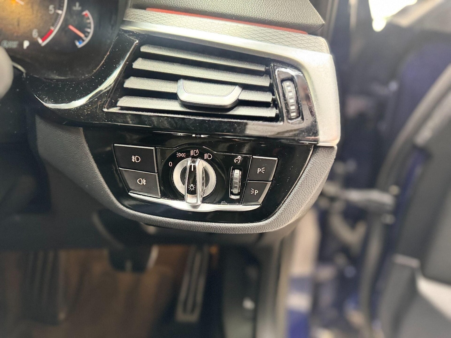 Used BMW 5 Series 2019 for sale - 77878038: Photo 44