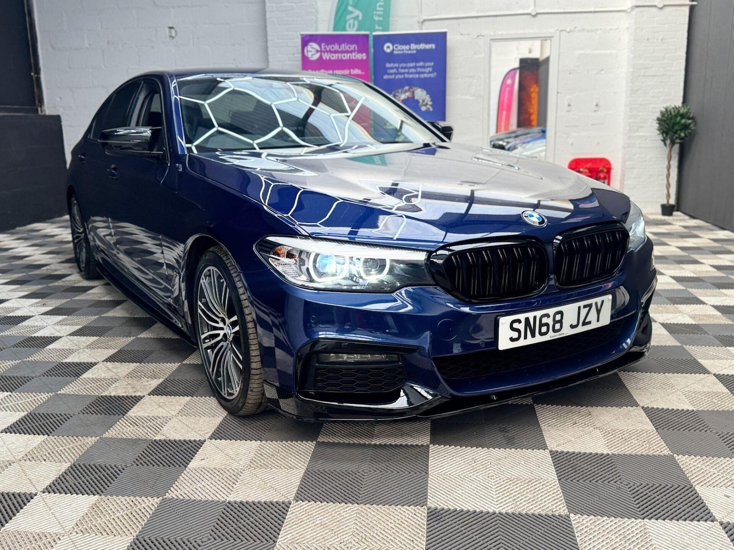 Used BMW 5 Series 2019 for sale - 77878038: Photo 9