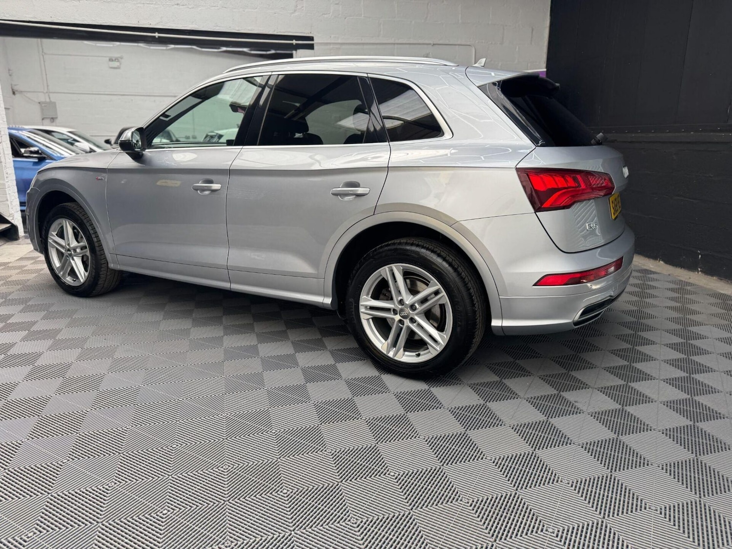 Used Audi Q5 2018 for sale - 78056049: Photo 15