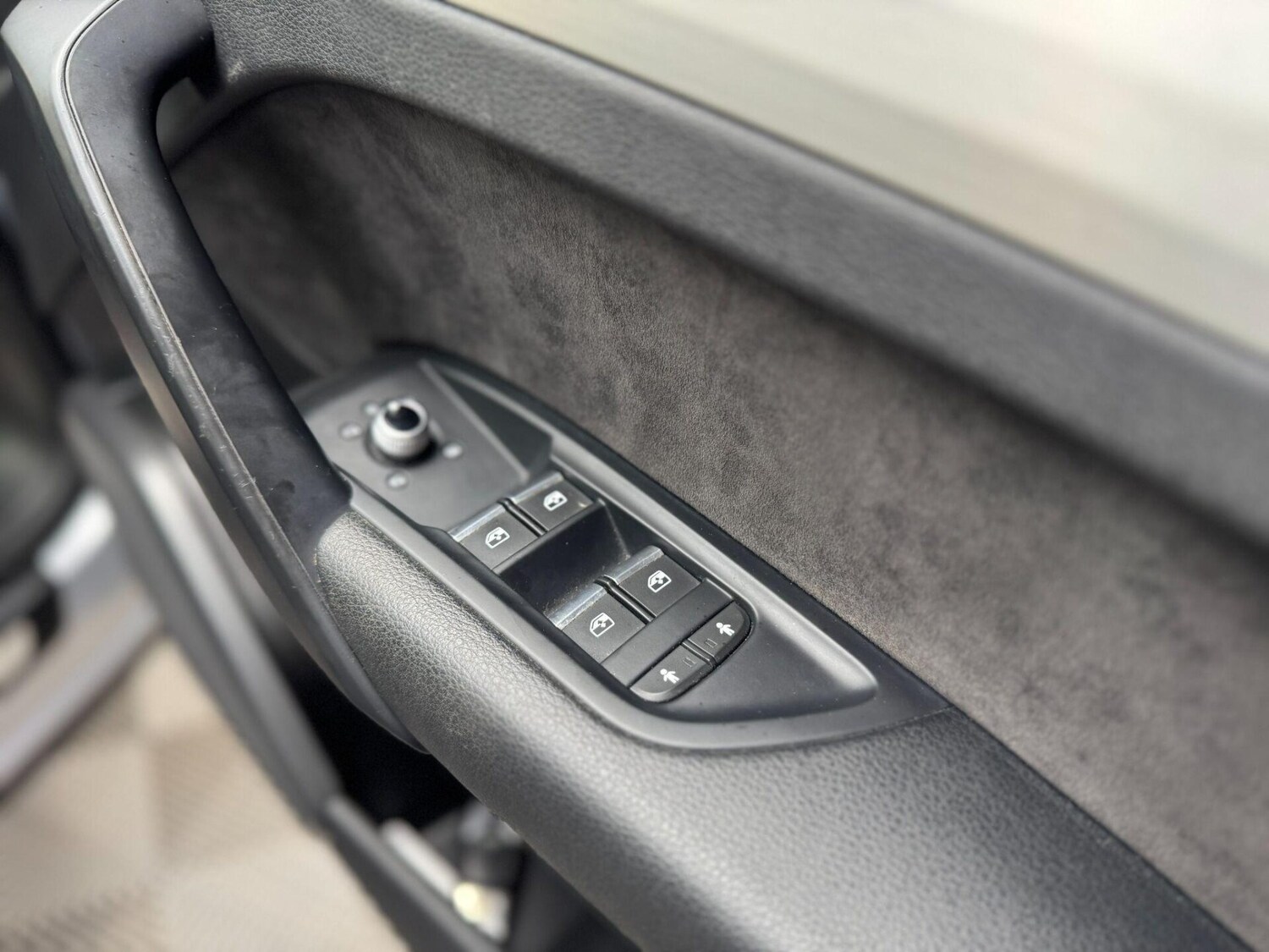 Used Audi Q5 2018 for sale - 78056049: Photo 37