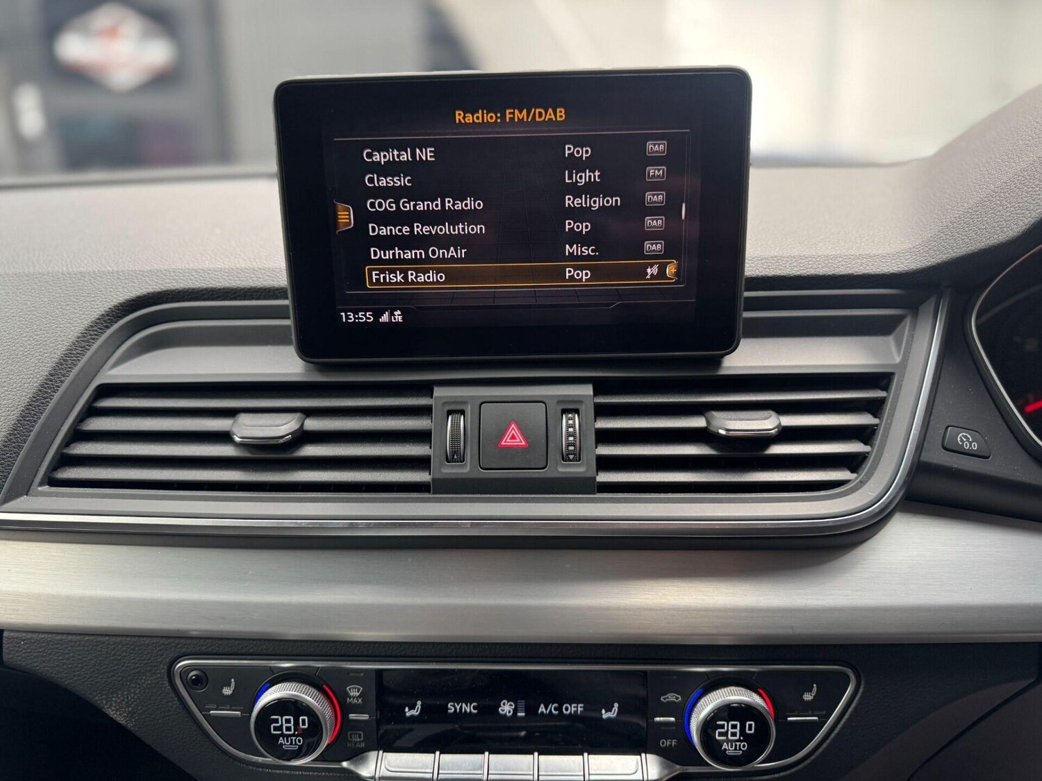 Used Audi Q5 2018 for sale - 78056049: Photo 41