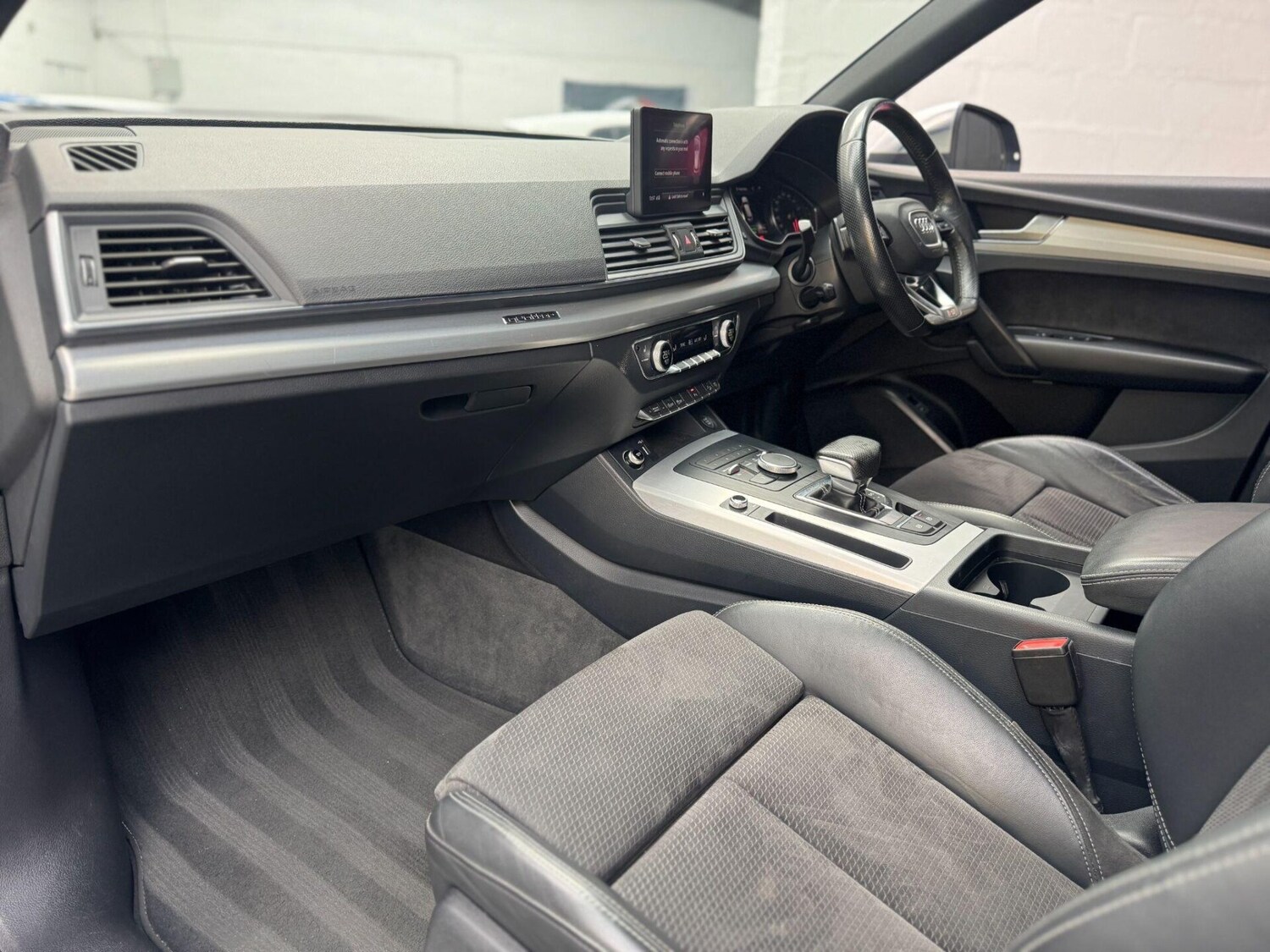 Used Audi Q5 2018 for sale - 78056049: Photo 48