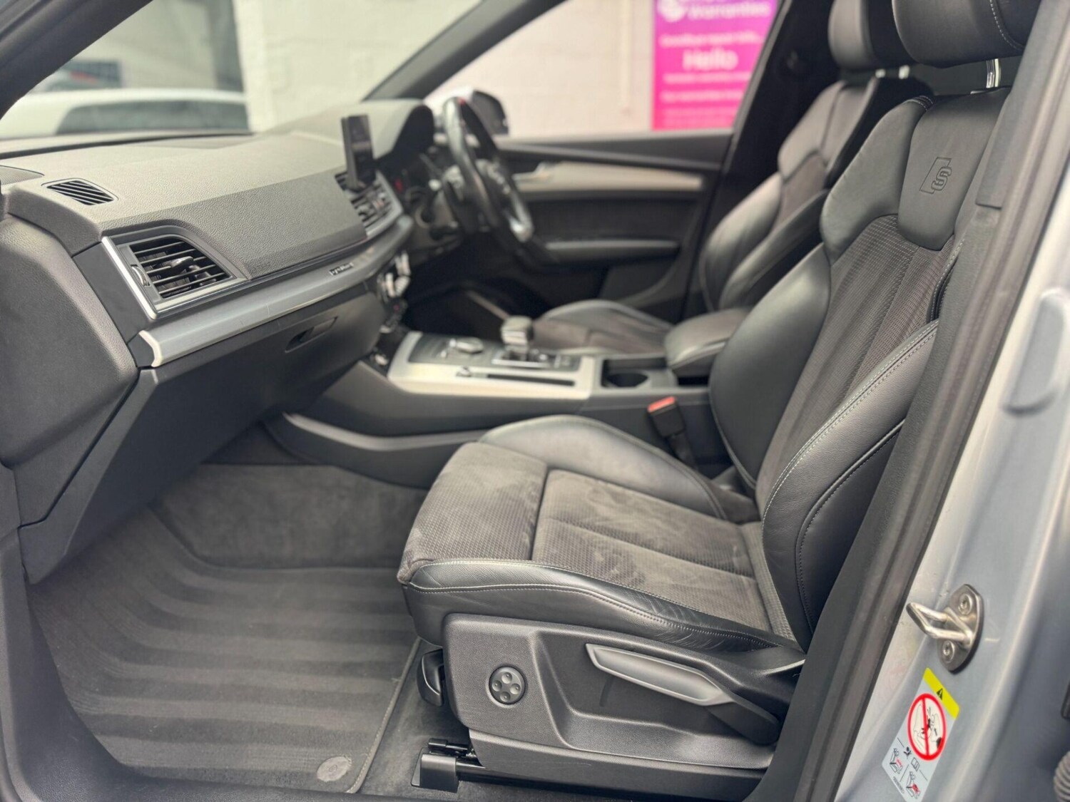 Used Audi Q5 2018 for sale - 78056049: Photo 49