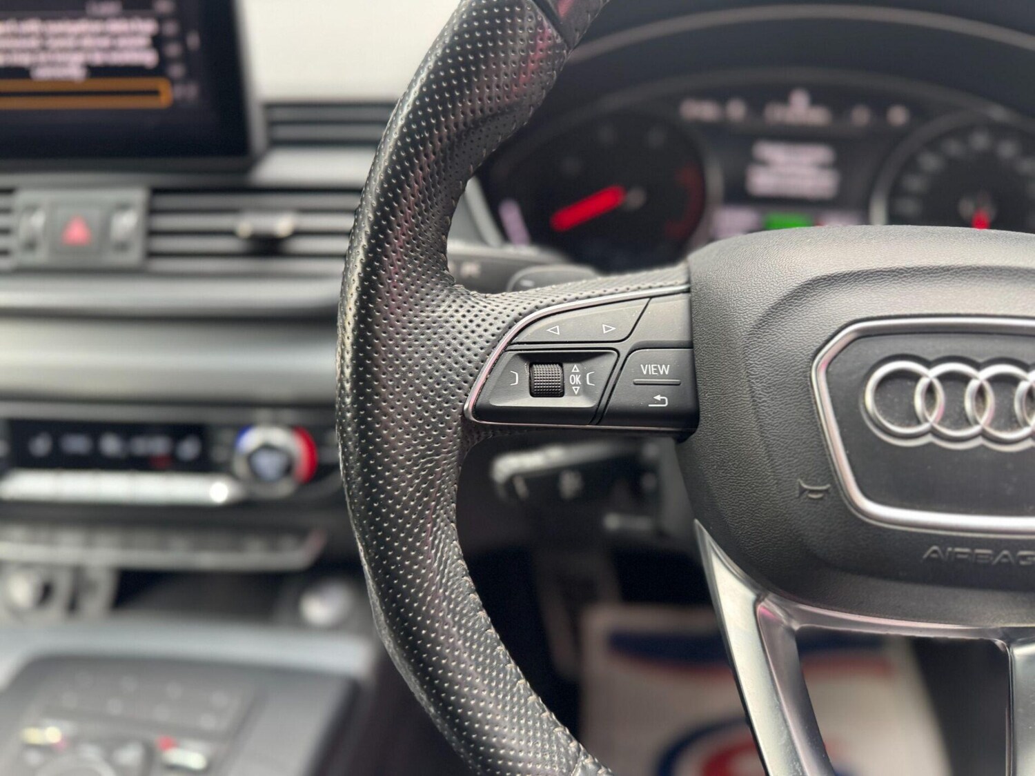 Used Audi Q5 2018 for sale - 78056049: Photo 51