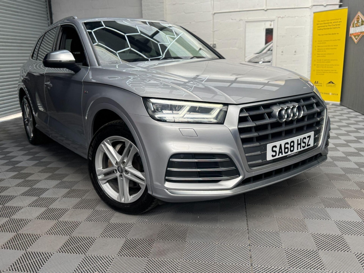 Used Audi Q5 2018 for sale - 78056049: Photo 8