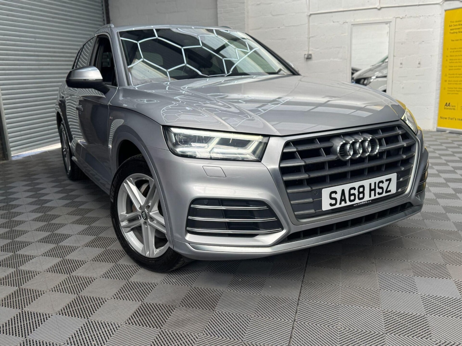 Used Audi Q5 2018 for sale - 78056049: Photo 9
