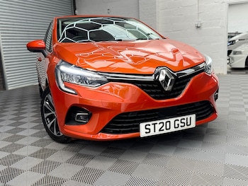 Used Renault Clio 2020 for sale - 79343972: Photo