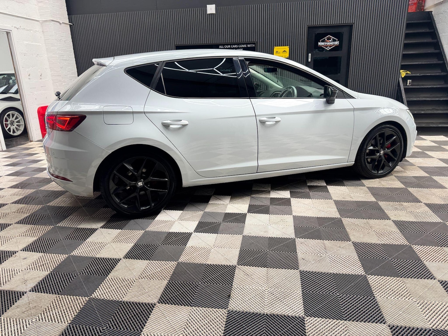 Used SEAT Leon 2018 for sale - 77838537: Photo 19