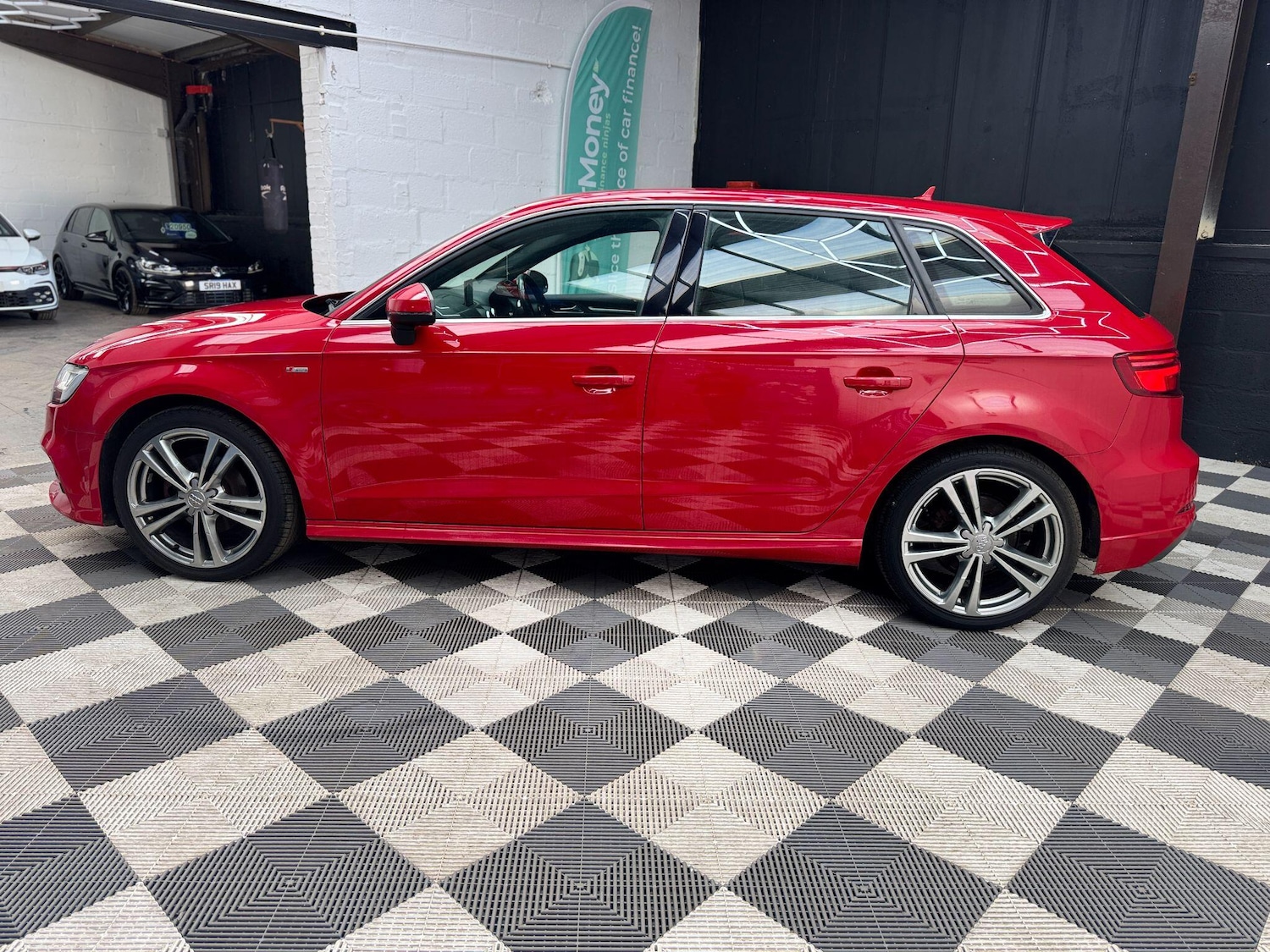 Used Audi A3 2016 for sale - 77611392: Photo 17