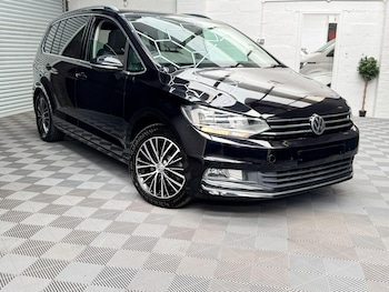 Used Volkswagen Touran 2016 for sale - 78381118: Photo