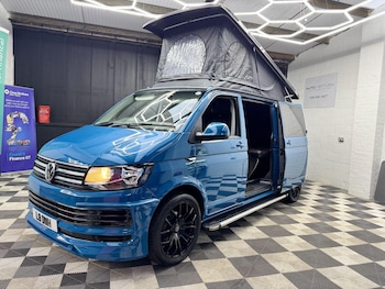 Used Volkswagen Transporter 2016 for sale - 77612721: Photo