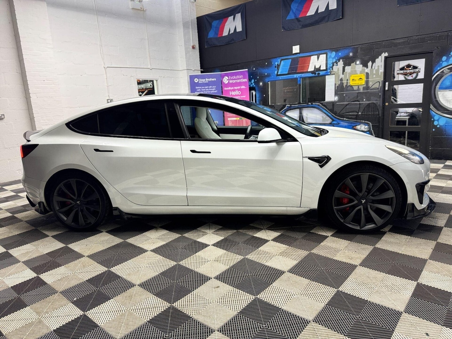 Used Tesla Model 3 2020 for sale - 77877999: Photo 21