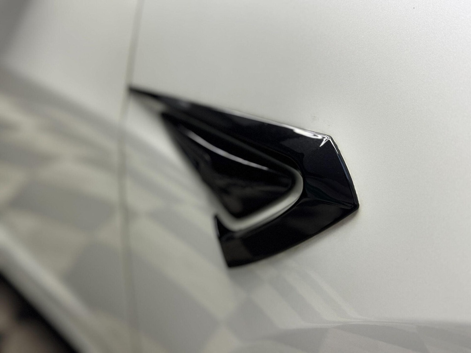 Used Tesla Model 3 2020 for sale - 77877999: Photo 32