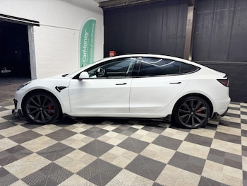 Used Tesla Model 3 2020 for sale - 77877999: Photo