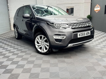 Used Land Rover Discovery Sport 2018 for sale - 78801263: Photo