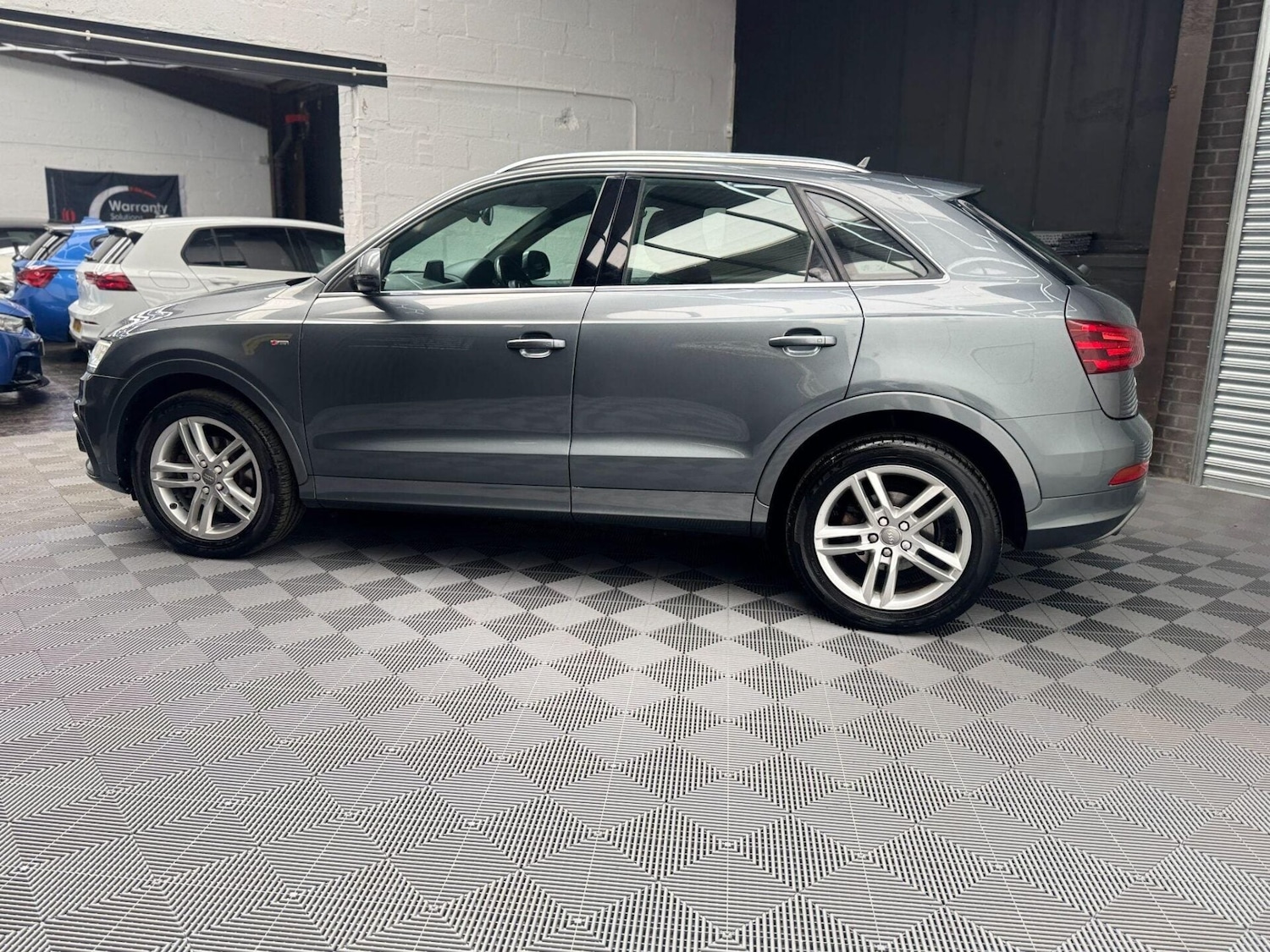 Used Audi Q3 2013 for sale - 78122883: Photo 13