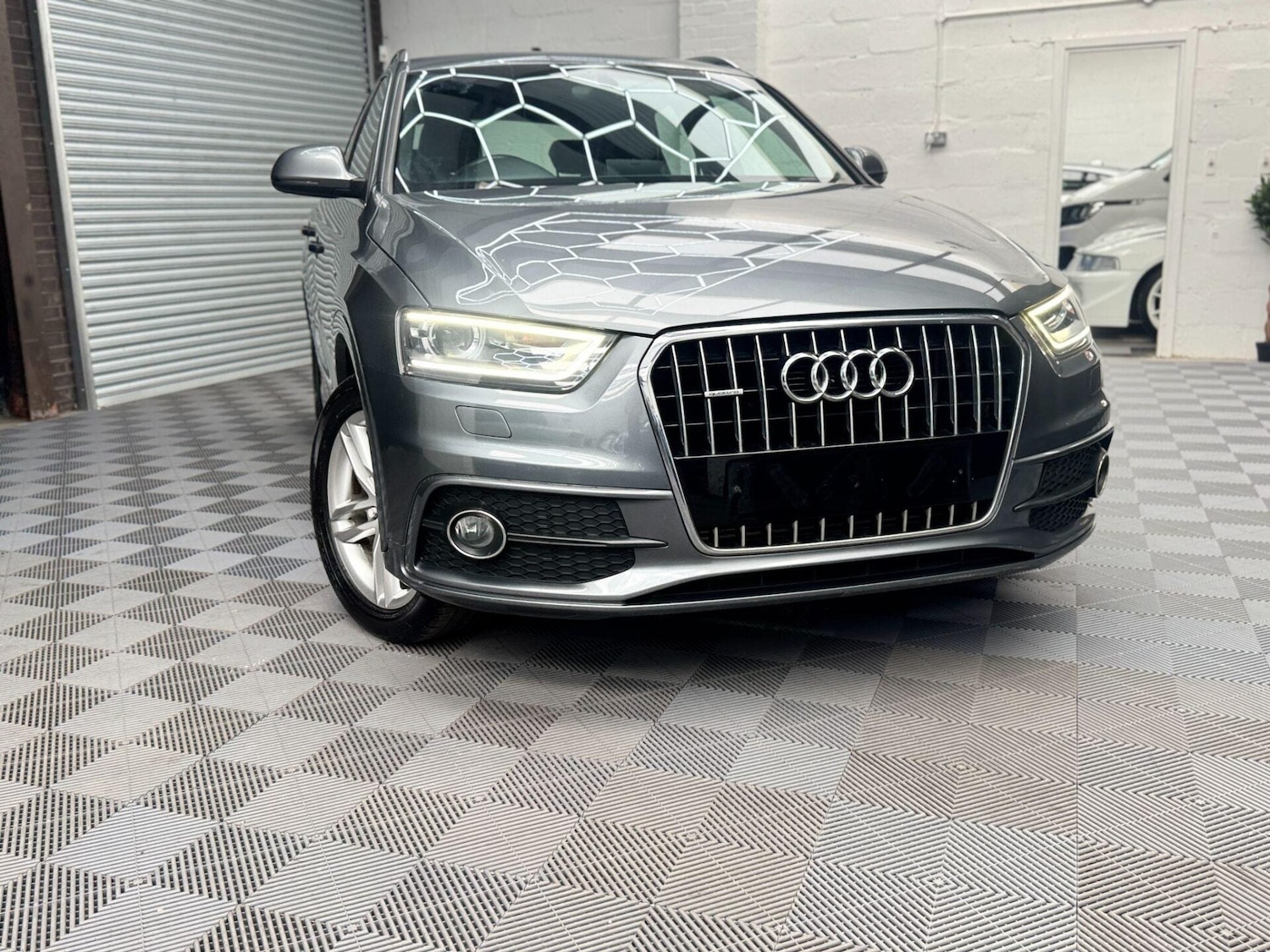 Used Audi Q3 2013 for sale - 78122883: Photo 6