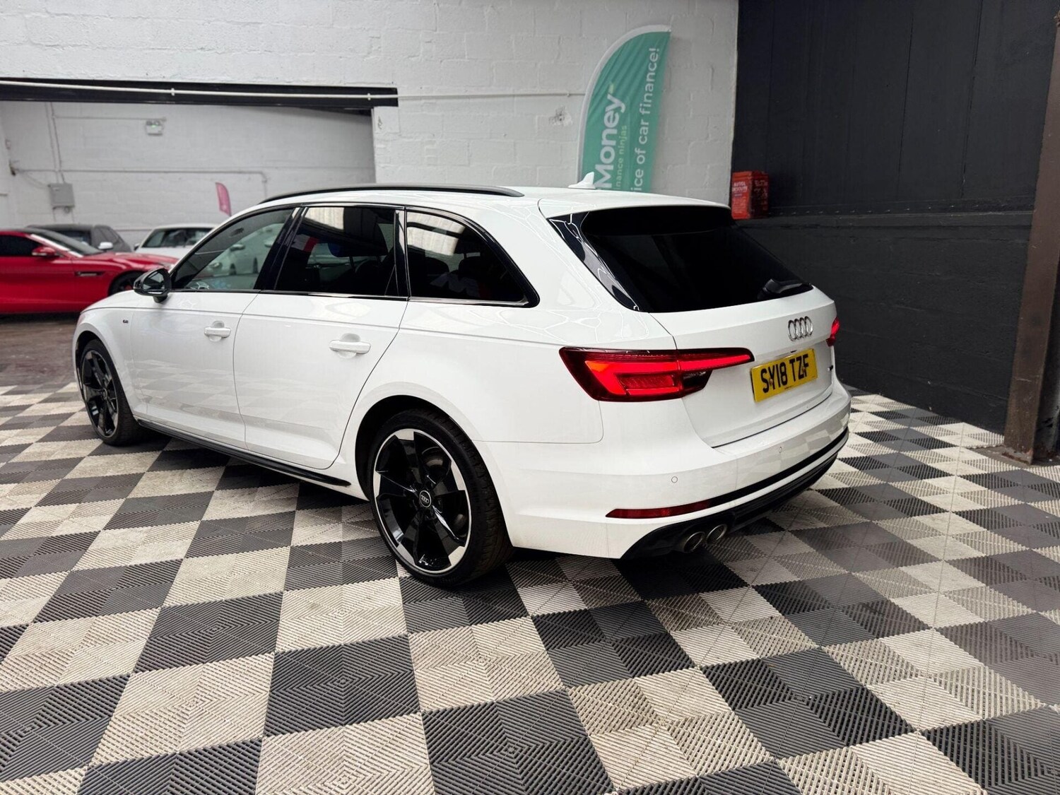 Used Audi A4 2018 for sale - 77878009: Photo 10