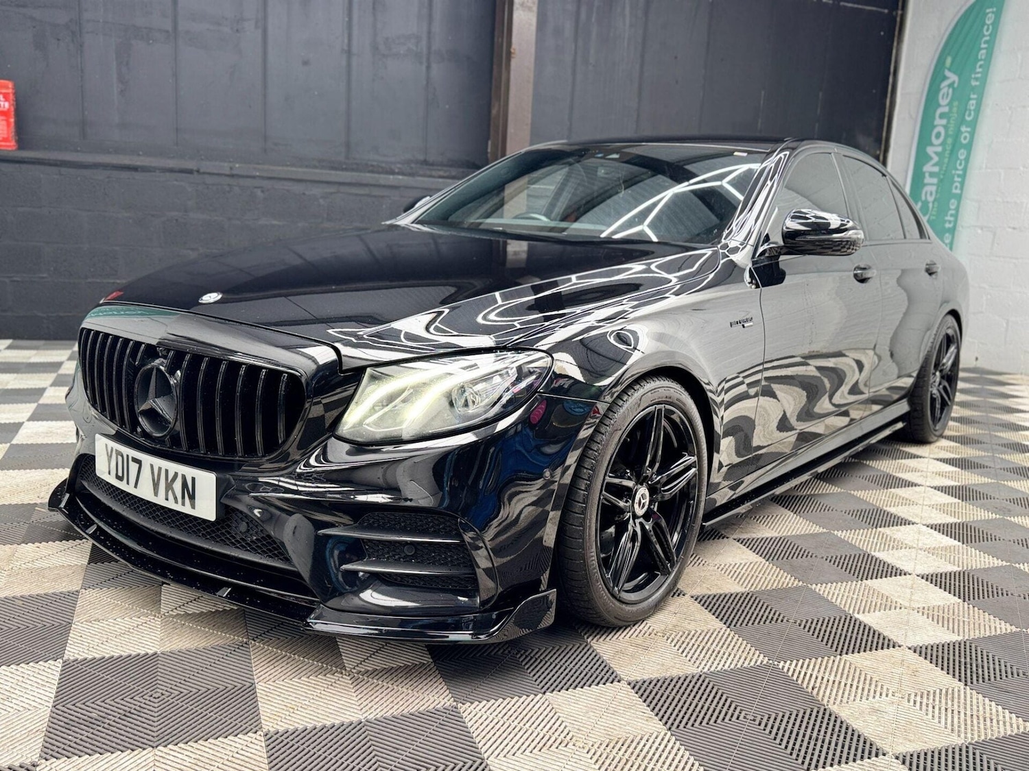 Used Mercedes-Benz E Class 2017 for sale - 77877994: Photo 12