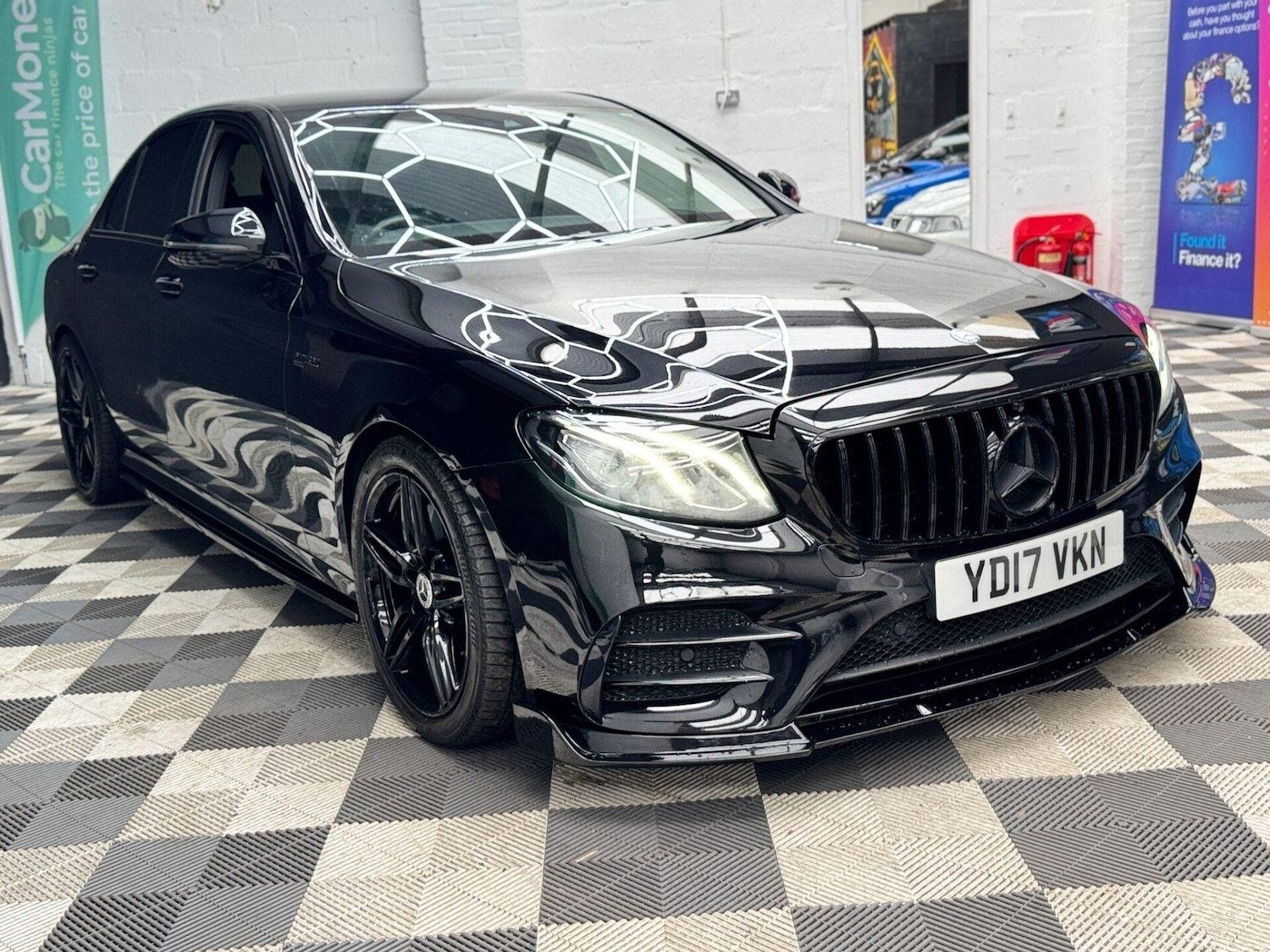 Used Mercedes-Benz E Class 2017 for sale - 77877994: Photo 7