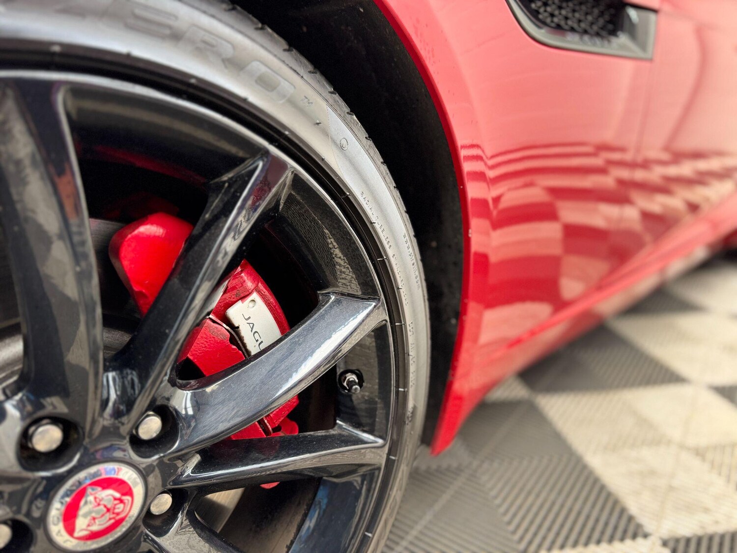 Used Jaguar F-Type 2014 for sale - 77612724: Photo 19