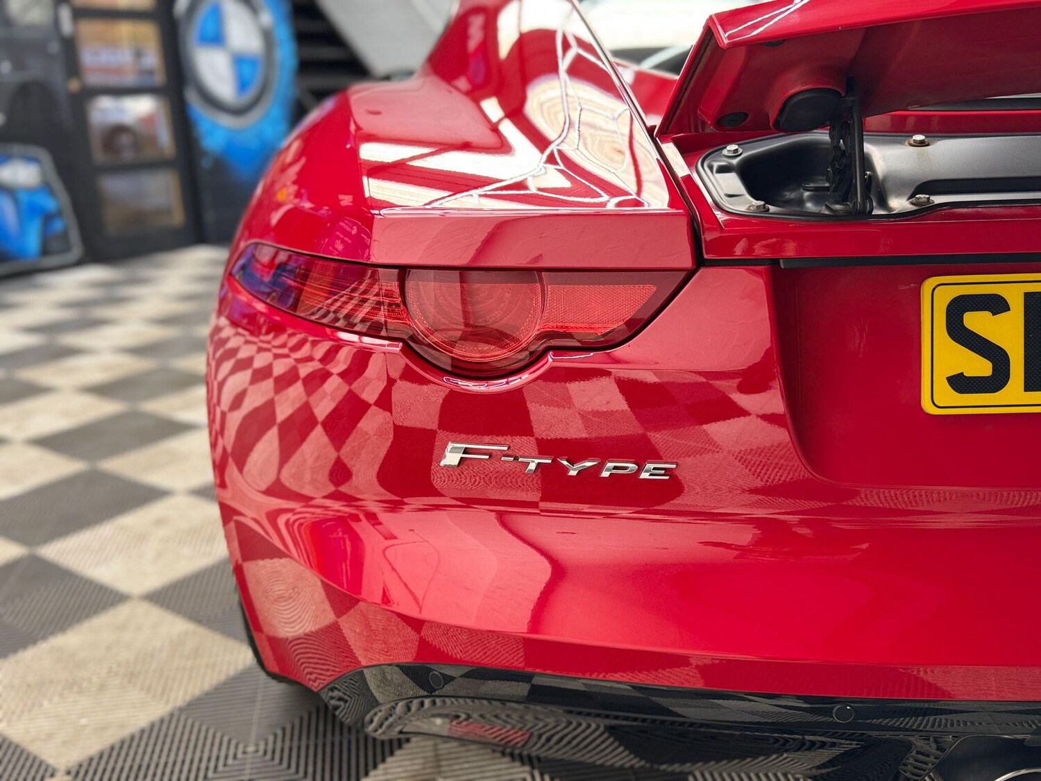 Used Jaguar F-Type 2014 for sale - 77612724: Photo 36