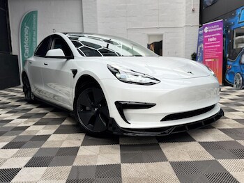 Used Tesla Model 3 2021 for sale - 77878048: Photo