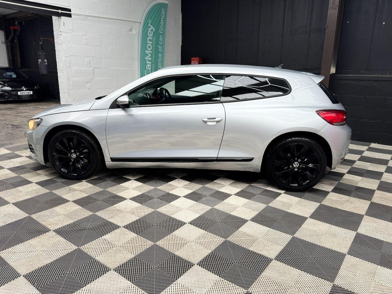 Used Volkswagen Scirocco 2013 for sale - 77878029: Photo 20