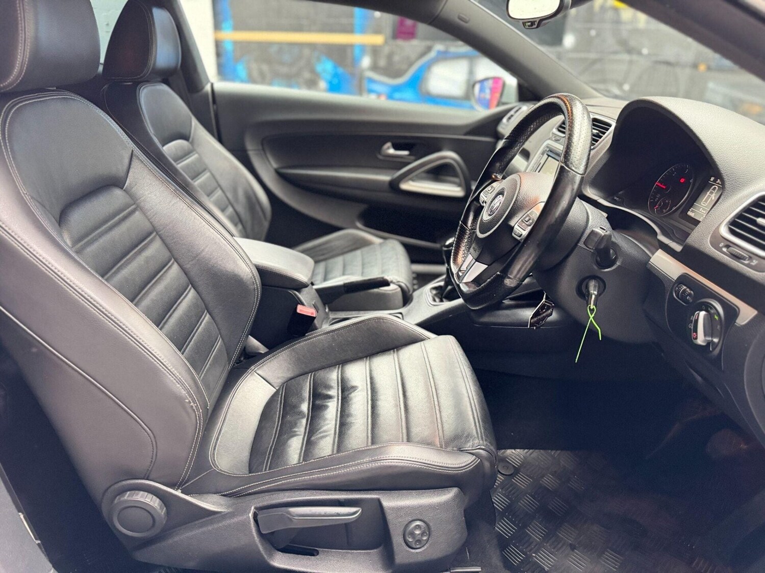 Used Volkswagen Scirocco 2013 for sale - 77878029: Photo 30