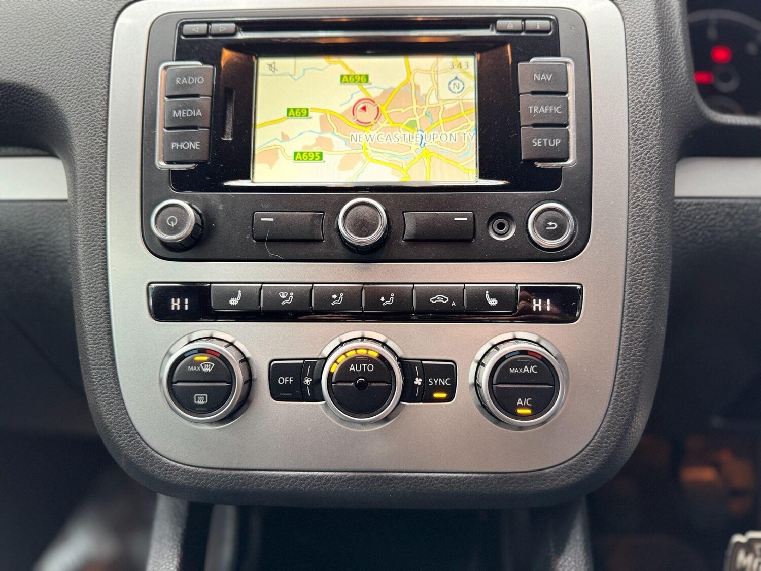 Used Volkswagen Scirocco 2013 for sale - 77878029: Photo 39