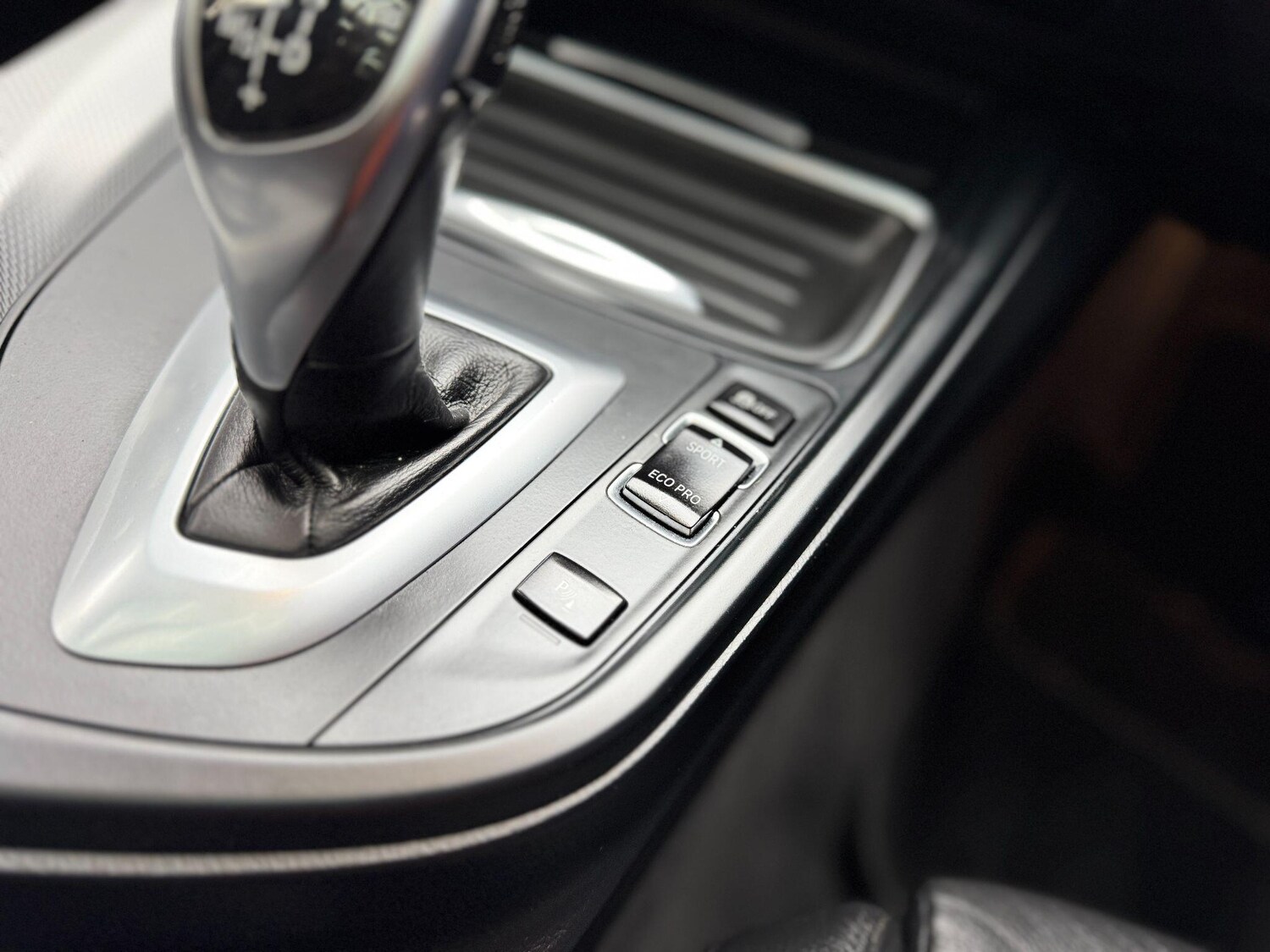 Used BMW 3 Series for sale - 77611402: Photo 30