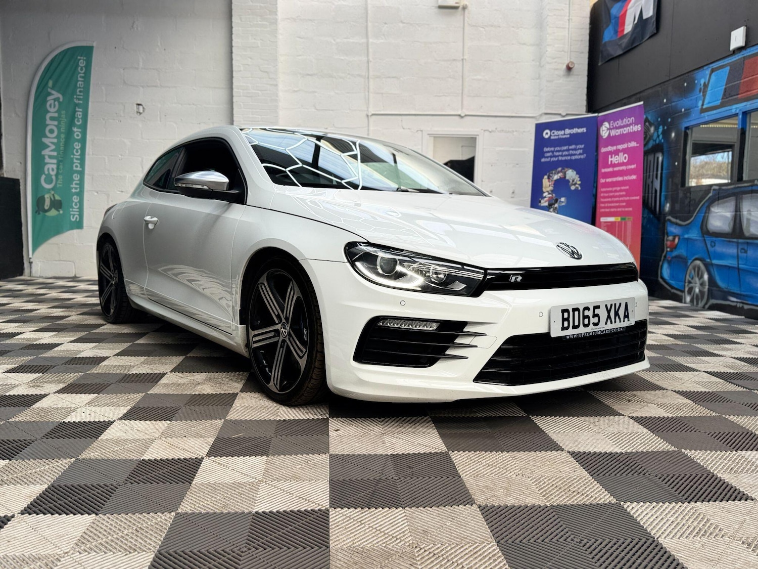 Used Volkswagen Scirocco 2015 for sale - 77611622: Photo 6