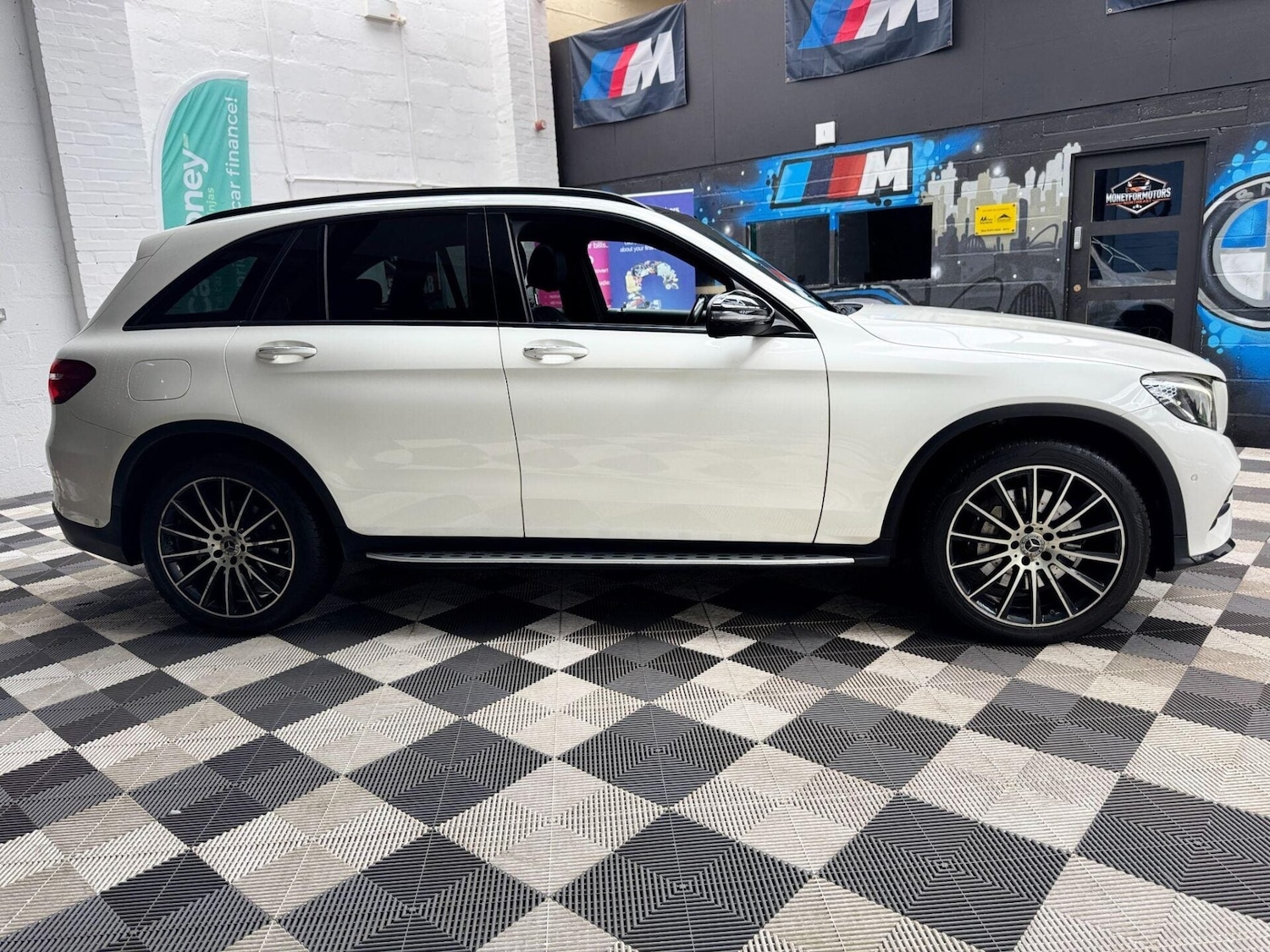 Used Mercedes-Benz GLC 2017 for sale - 77878018: Photo 13