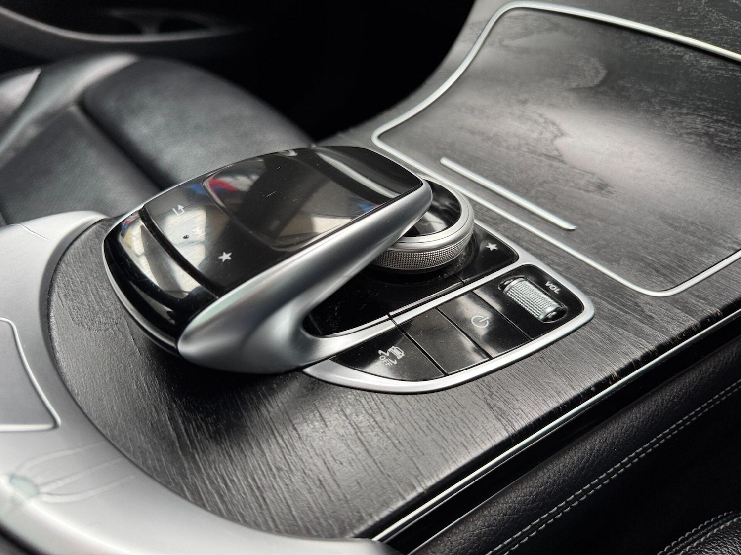 Used Mercedes-Benz GLC 2017 for sale - 77878018: Photo 14