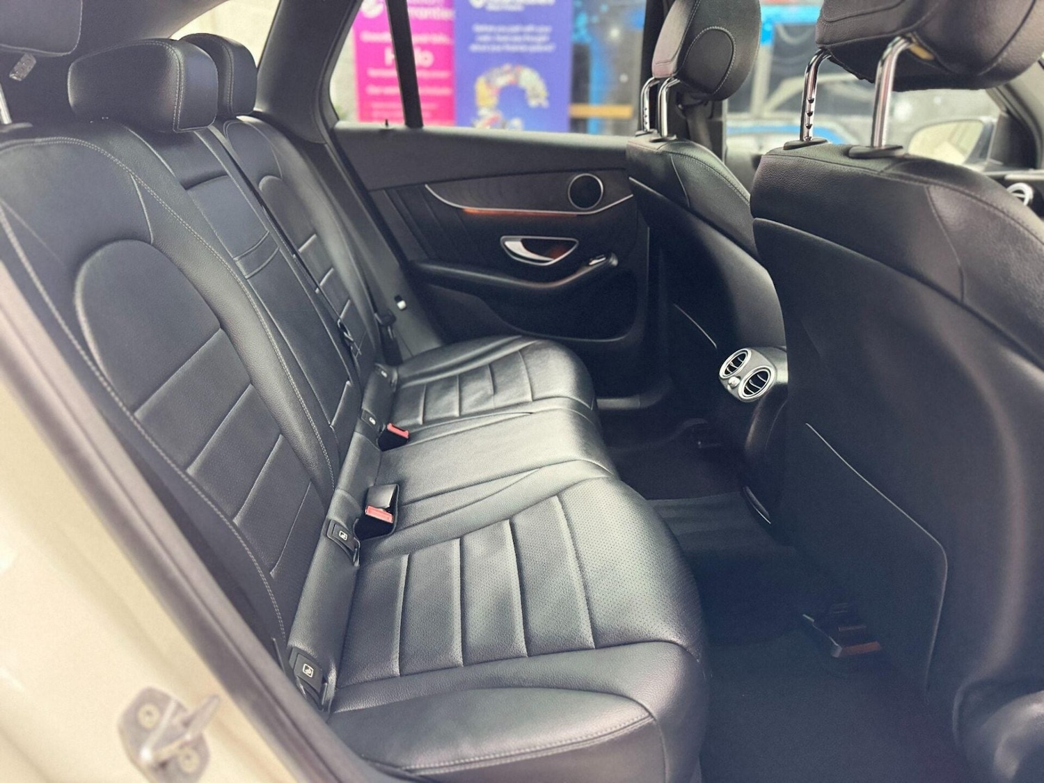 Used Mercedes-Benz GLC 2017 for sale - 77878018: Photo 18