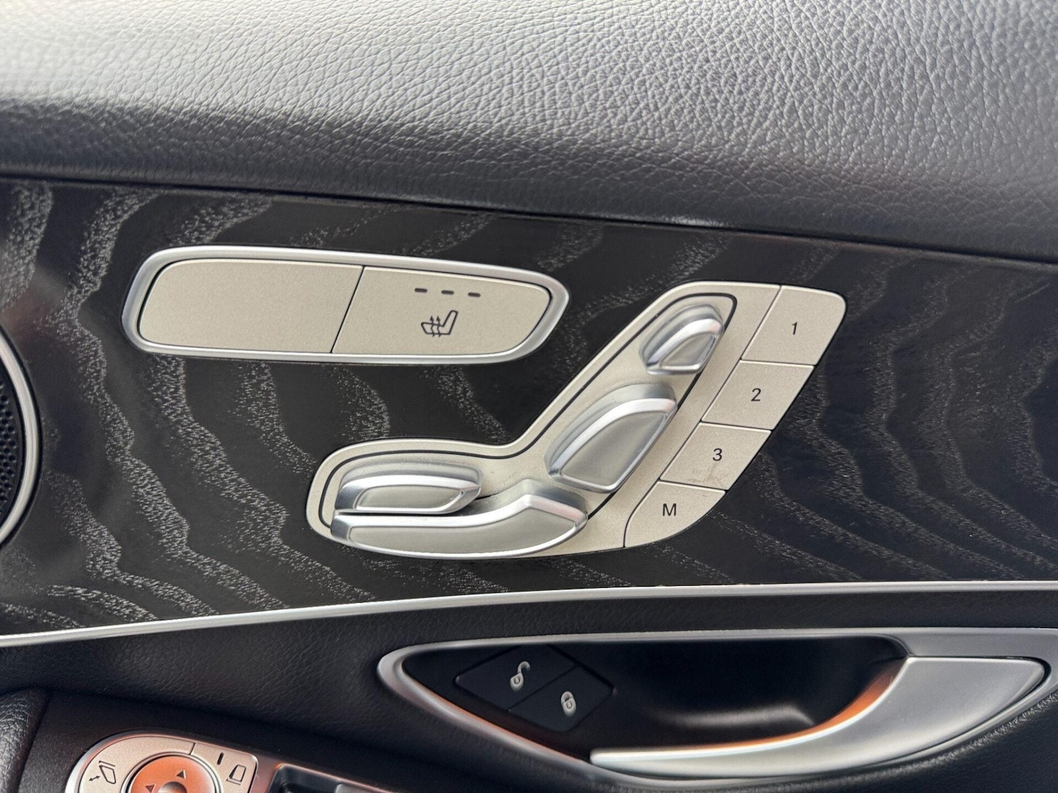 Used Mercedes-Benz GLC 2017 for sale - 77878018: Photo 20